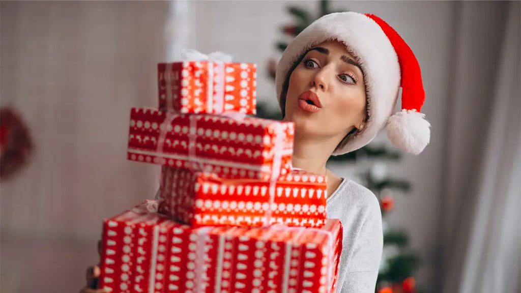 christmas-gift-boxes-for-pet-lover